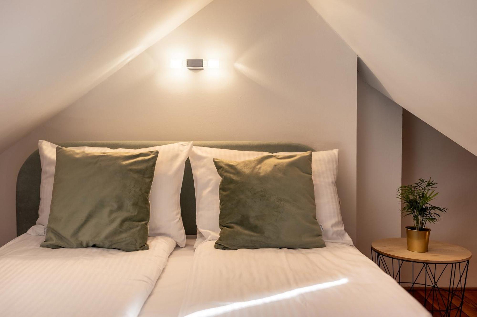 Apartment With Entresol Old Town Красков Екстериор снимка